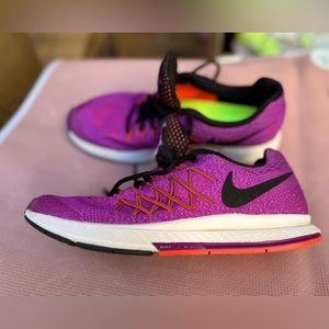 Nike Zoom Pegasus 32 Purple size 7Y